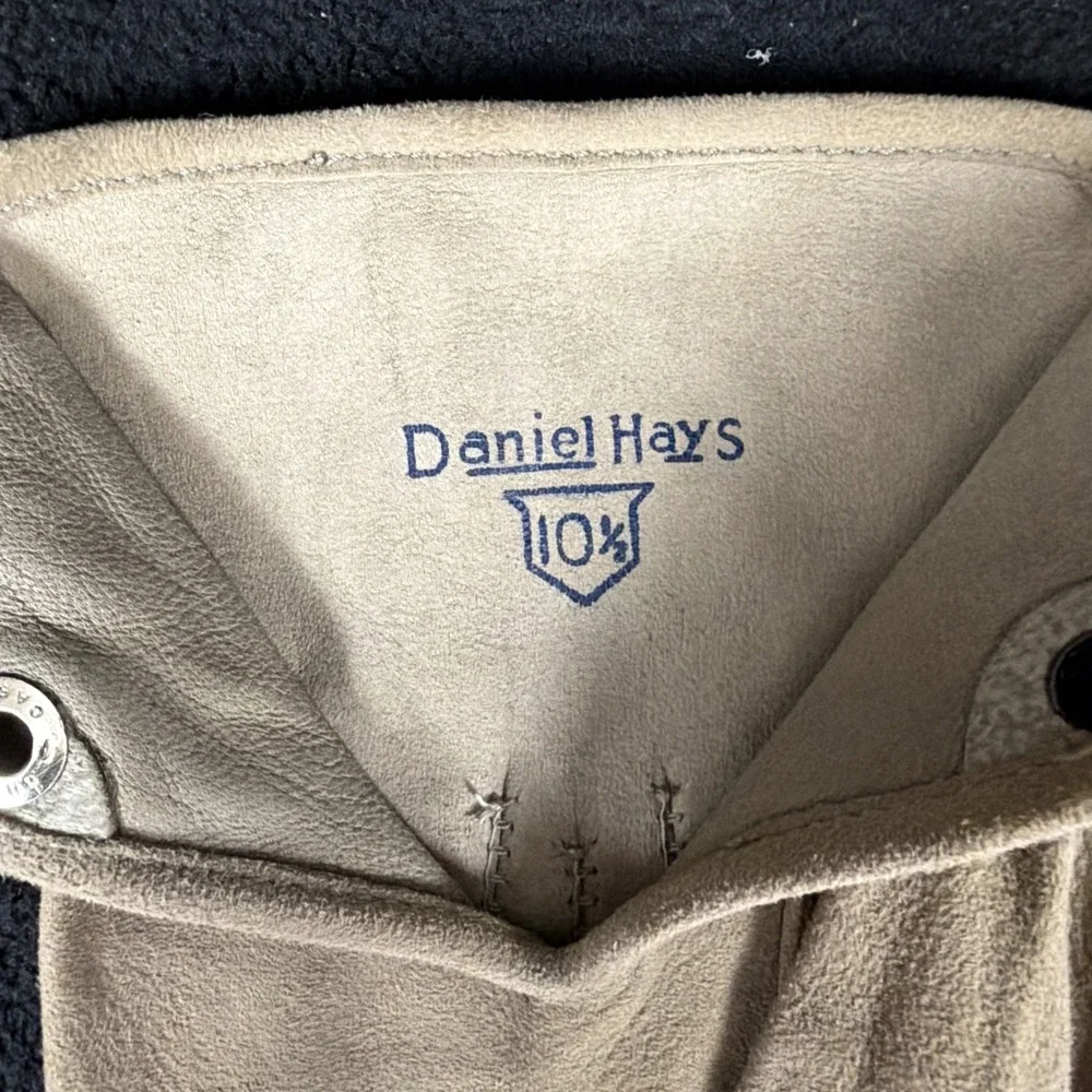 VTG 40's-50's Daniel Hays Leather Button Snap Silhouette Unlined Driving Gloves